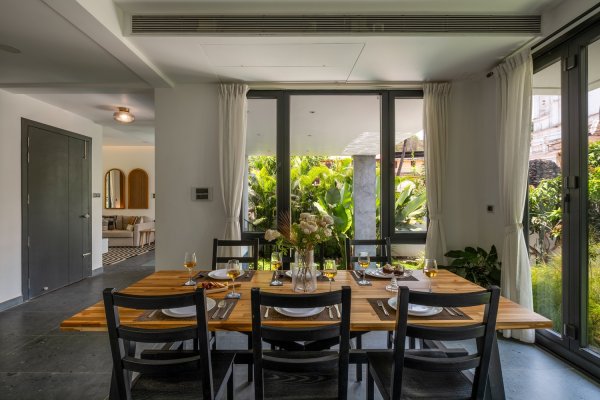 Image Title Goes Here